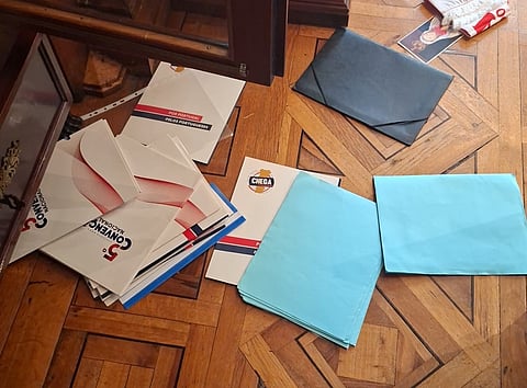 Gabinete de André Ventura na Assembleia da República vandalizado