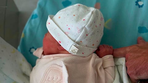 Filha da princesa Eugenie, da família real britânica, nasceu em Lisboa