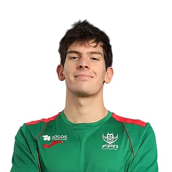 Diogo Cardoso melhora para o 14.º lugar nos 5 km dos Europeus de águas abertas