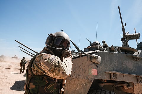 Se de repente houver uma ameaça, não são só os militares que devem saber como agir.