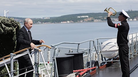 Putin ameaçou retaliar contra a interceção e apreensão de navios russos por parte da Europa. 