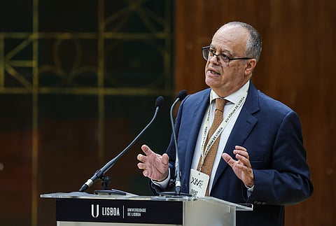 Vitalino Canas defende que as forças políticas precisam começar a discutir novas formas de entendimento.