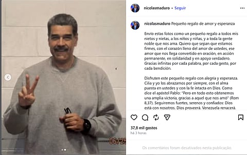 Não está explícito quem foi o autor da publicação, já que o antigo presidente da Venezuela está preso nos Estados Unidos.