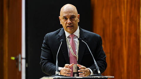 Escândalo em torno de banqueiro deixa Supremo do Brasil em crise