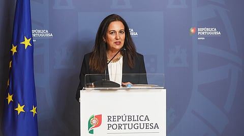 Segundo a ministra, a normalidade dos serviços é "exigível" ao Governo.