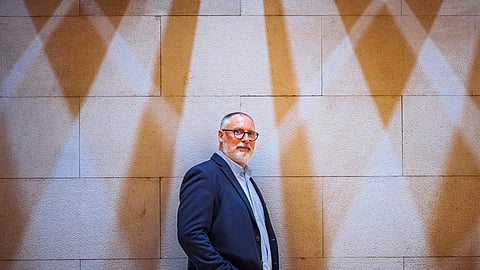 O escritor Paulo Moreiras regressa com uma novela biográfica em que o protagonista é um burro.