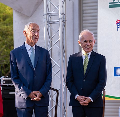 Ex-Presidente foi convidado especial na festa da Independência do Brasil em Lisboa e esteve ao lado do embaixador durante o discurso.