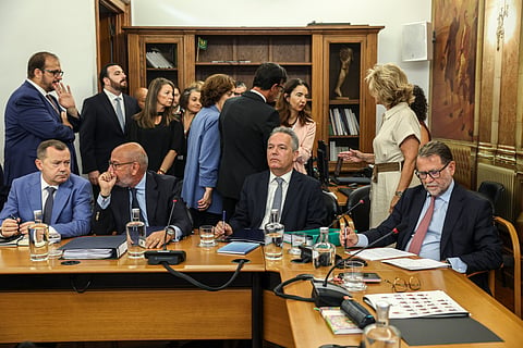 Luís Neves foi à Assembleia da República com três secretários de Estado e muitos assessores.