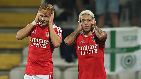 Benfica goleia em Moreira de Cónegos (0-4) e sobe ao segundo lugar da I Liga
