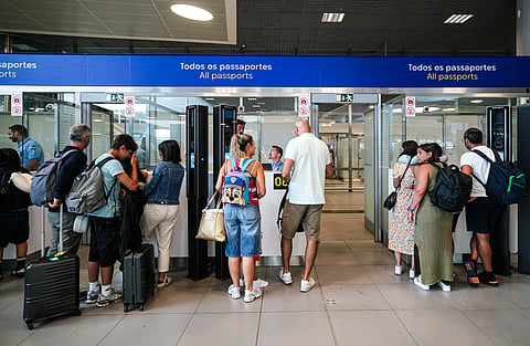 Controle de fronteira no aeroporto de Lisboa.