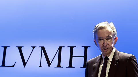 LVMH apanhada em falso: Registos provam plano secreto para absorver herança da Hermès