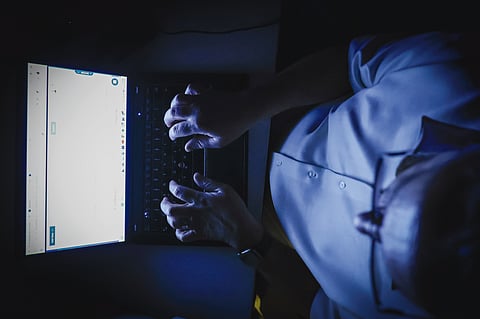 A sextorsão, ou extorsão sexual, é "um crime praticado com recurso a meio informático", consistindo em “tentativas de extorsão com a ameaça de exposição de imagens de teor íntimo da vítima”.