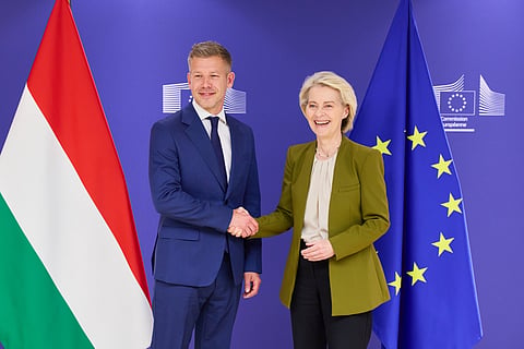 Péter Magyar esteve em Bruxelas com Ursula von der Leyen a 29 de abril, dias após vencer as eleições.  