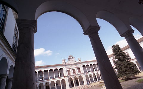 Universidade de Évora vai criar polo de Aeronáutica e Aeroespacial no aeródromo