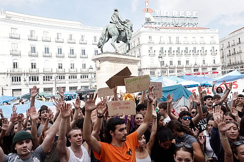 O acampamento de protesto na Porta do Sol começou no sábado. 
