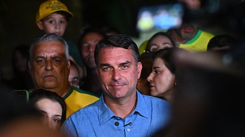 “É o fim da era do PT, é a hora da mudança no nosso país", disse Flávio Bolsonaro.