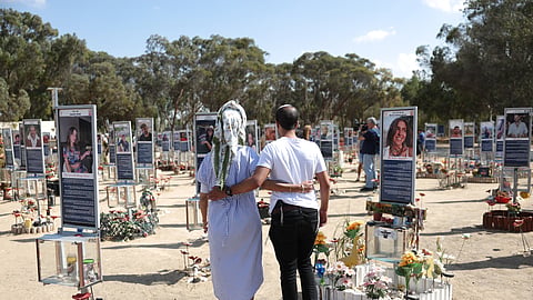 Terroristas do Hamas mataram civis israelitas a 7 de outubro de 2023.