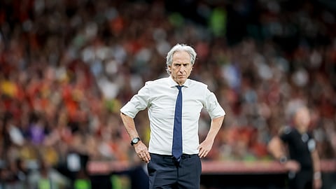 Jorge Jesus remete caso Ronaldo para segundo plano: "Li o comunicado e agora faço como todos os dias"