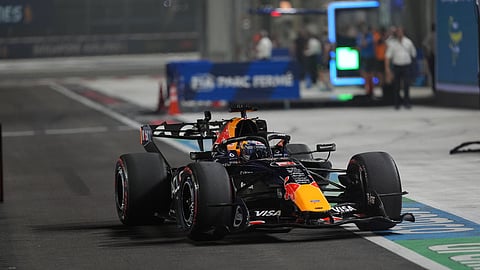 Verstappen durante a qualificação.