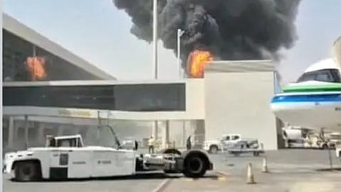 Aeroporto de Riade mantém-se encerrado. Líderes internacionais condenam ataque que matou 12 pessoas