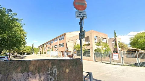 A escola onde decorreu o incidente. 