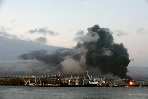 Incêndio em terminal petrolífero de São Petersburgo após um dos maiores ataques com drones de toda a guerra