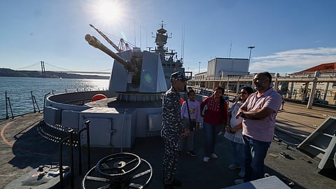 Fragata ‘Trishul’ esteve em Lisboa para mostrar face mais moderna da Marinha Indiana