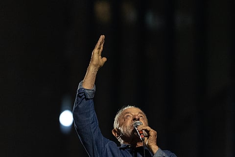 Lula da Silva fala aos apoiantes depois da vitória eleitoral de dia 25 de outubro
