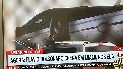 Flávio Bolsonaro já aterrou em Miami, nos EUA