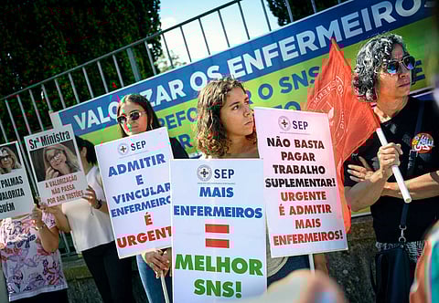 SEP considera "vergonhoso" acordo alcançado com plataforma de sindicatos de enfermeiros