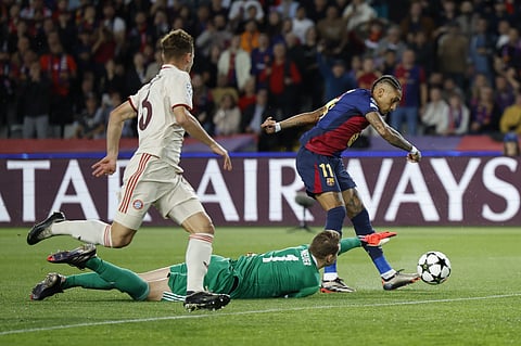 Barça goleia Bayern com hat-trick de Raphinha. Liverpool e City completam pódio exclusivamente inglês