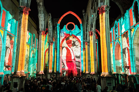 A História de Portugal projetada nas ruínas do Carmo
