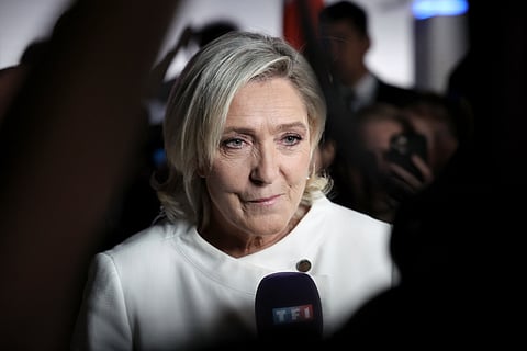 Marine Le Pen adverte Bayrou: se o IVA aumentar o governo tem os dias contados