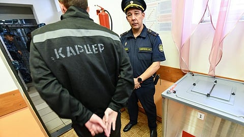 Reclusos de prisão russa matam um guarda e fazem outros reféns