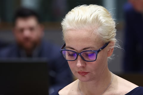 Viúva de Navalny acusa Putin de reter corpo para assegurar enterro secreto