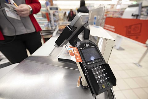 Despesa dos comerciantes com meios de pagamento aumentou 28% entre 2017 e 2022.