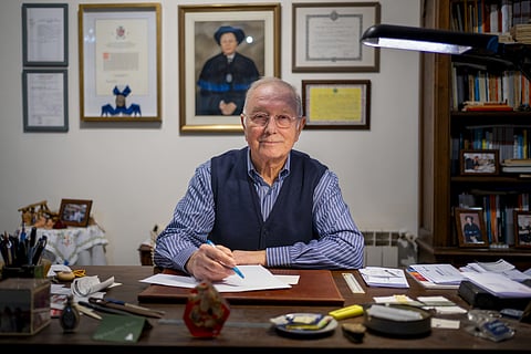 Acílio Estanqueiro Rocha é Professor Emérito da Universidade do Minho. -- Foto: David Tiago/Global Imagens