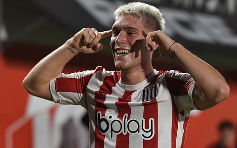 O Benfica vai pagar 9,5 milhões de euros ao Estudiantes para contratar Benjamín Rollheiser.