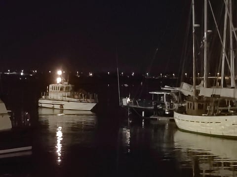 Marinha auxilia três tripulantes de veleiro ao largo do porto da Figueira da Foz