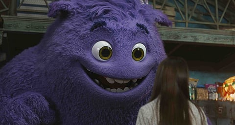 Steve Carell dá voz doce ao tamanho de Blue.