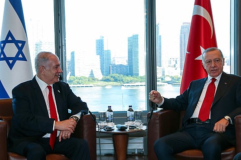 Erdogan compara Netanyahu a Hitler. Israelita diz que turco não tem moral para dar lições