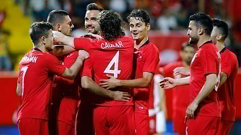 Kökcü, Çalhanoglu e Arda Güler lideram uma Turquia à espera de vingar Euro 2000
