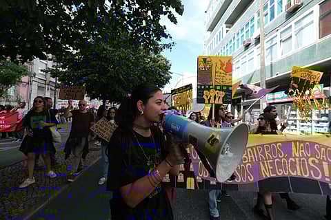 A manifestação foi organizada por uma plataforma que junta cinco movimentos.