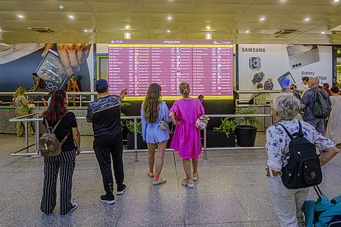 Os brasileiros são mais visados, com mais da metade dos barrados nos últimos 30 dias.