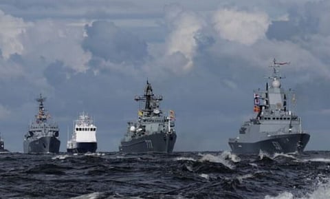 Ucrânia destrói navios russos na Crimeia. "Um momento histórico", diz Reino Unido