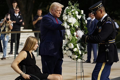 Trump, aqui junto do Túmulo do Soldado Desconhecido, no cemitério nacional de Arlington, local onde a recolha de imagens é permitida.