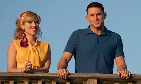 Scarlett Johansson e Channing Tatum, ou a crise da comédia romântica.
