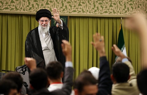 Ayatollah Ali Khamenei, líder supremo do Irão.