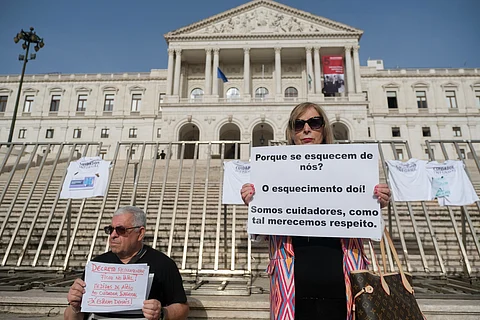 Portugal tem quase 15 mil cuidadores informais e a maioria são mulheres