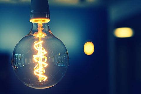 Diminui para 10 mil o número de clientes sem energia